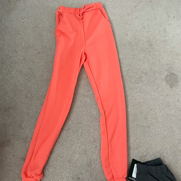 Peach joggers - Picture 1 of 3